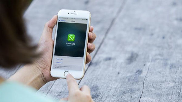 Google crea una app para tener respuestas automáticas en WhatsApp 