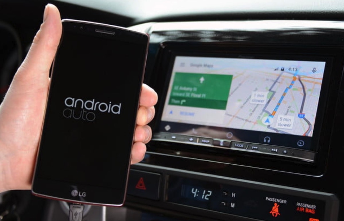 Cómo escuchar audiolibros mientras conduces con Android Auto