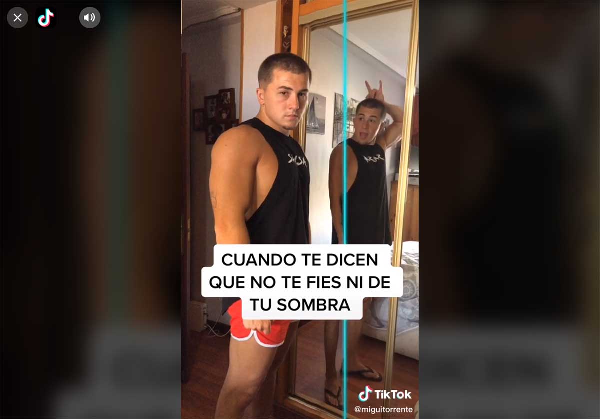 Este es el efecto de TikTok que sirve para alargarte el pelo o ponerte más brazo