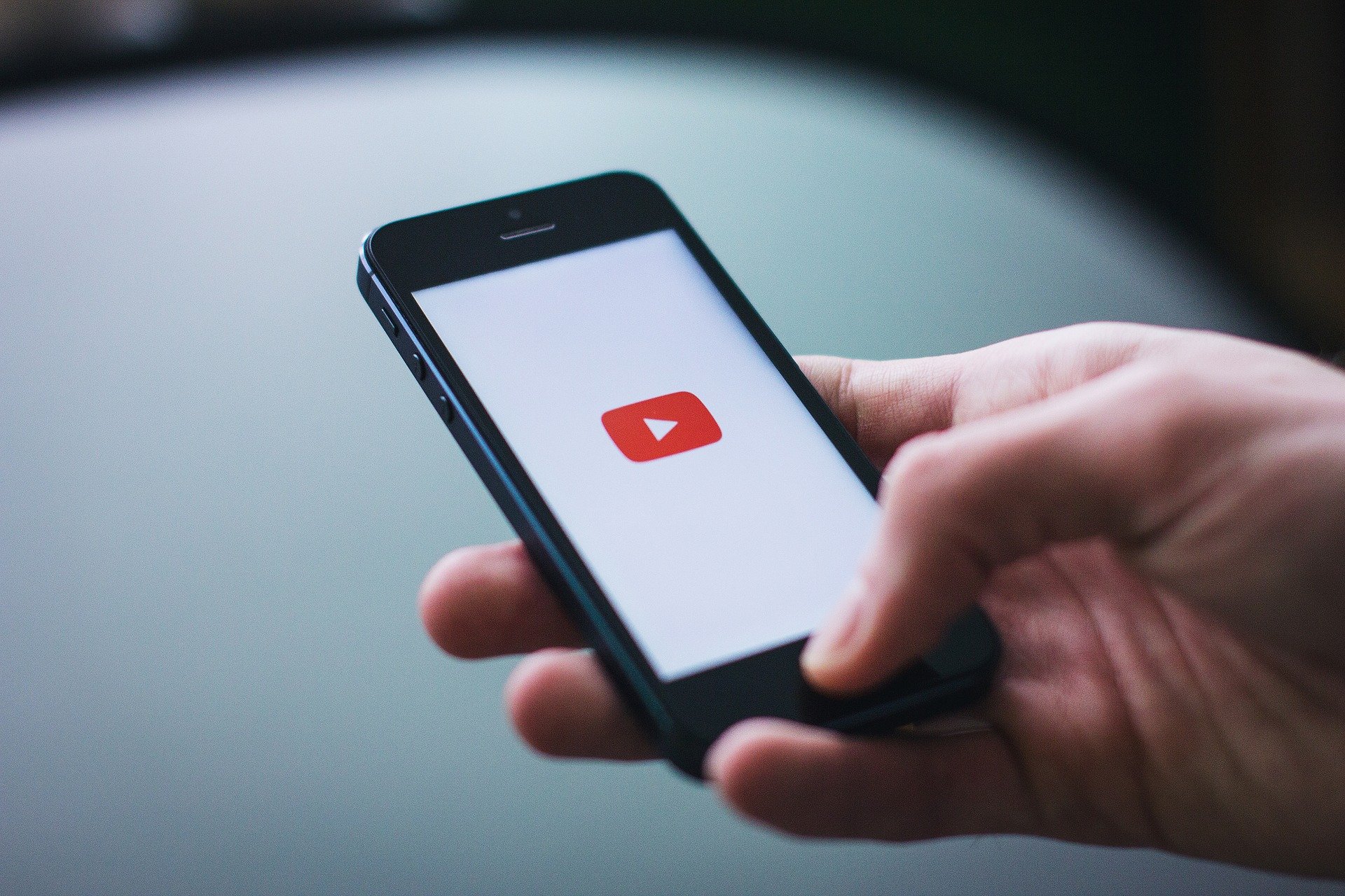 Cómo subir un video en YouTube desde el móvil 2021