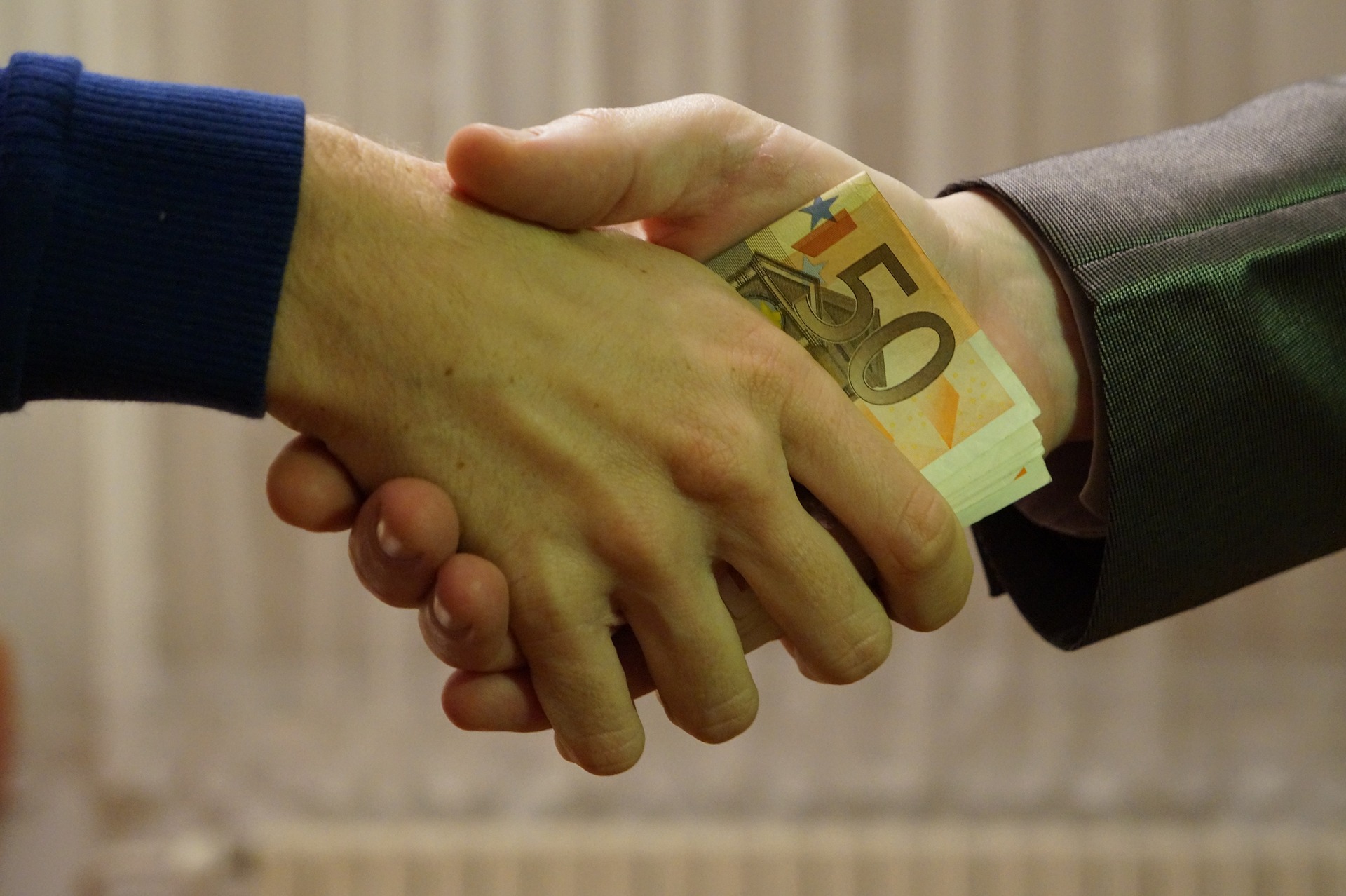 ¿Te devuelven el dinero en AliExpress? Te damos todas las respuestas