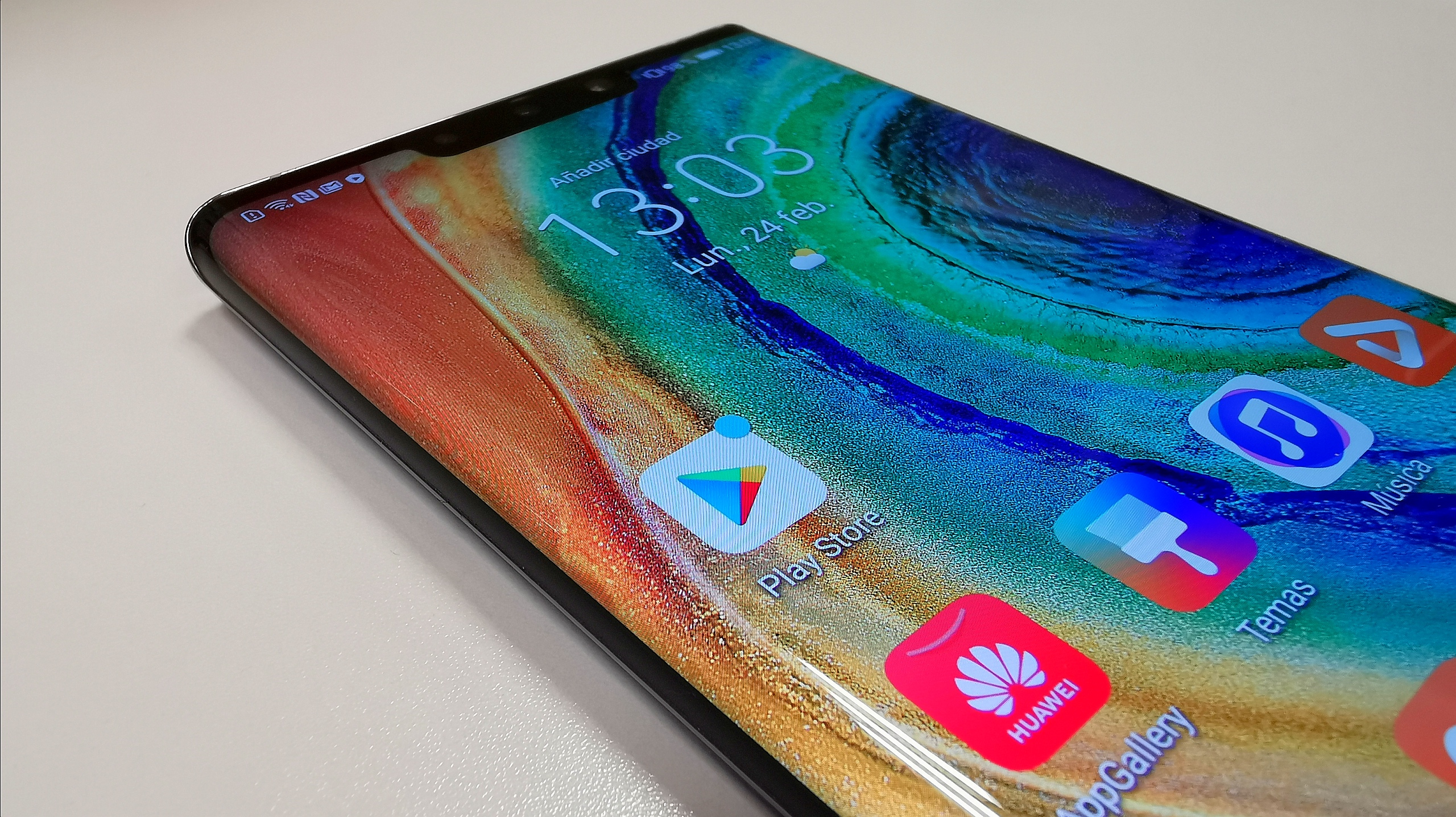 Cómo descargar aplicaciones en un móvil Huawei sin Google Play Store