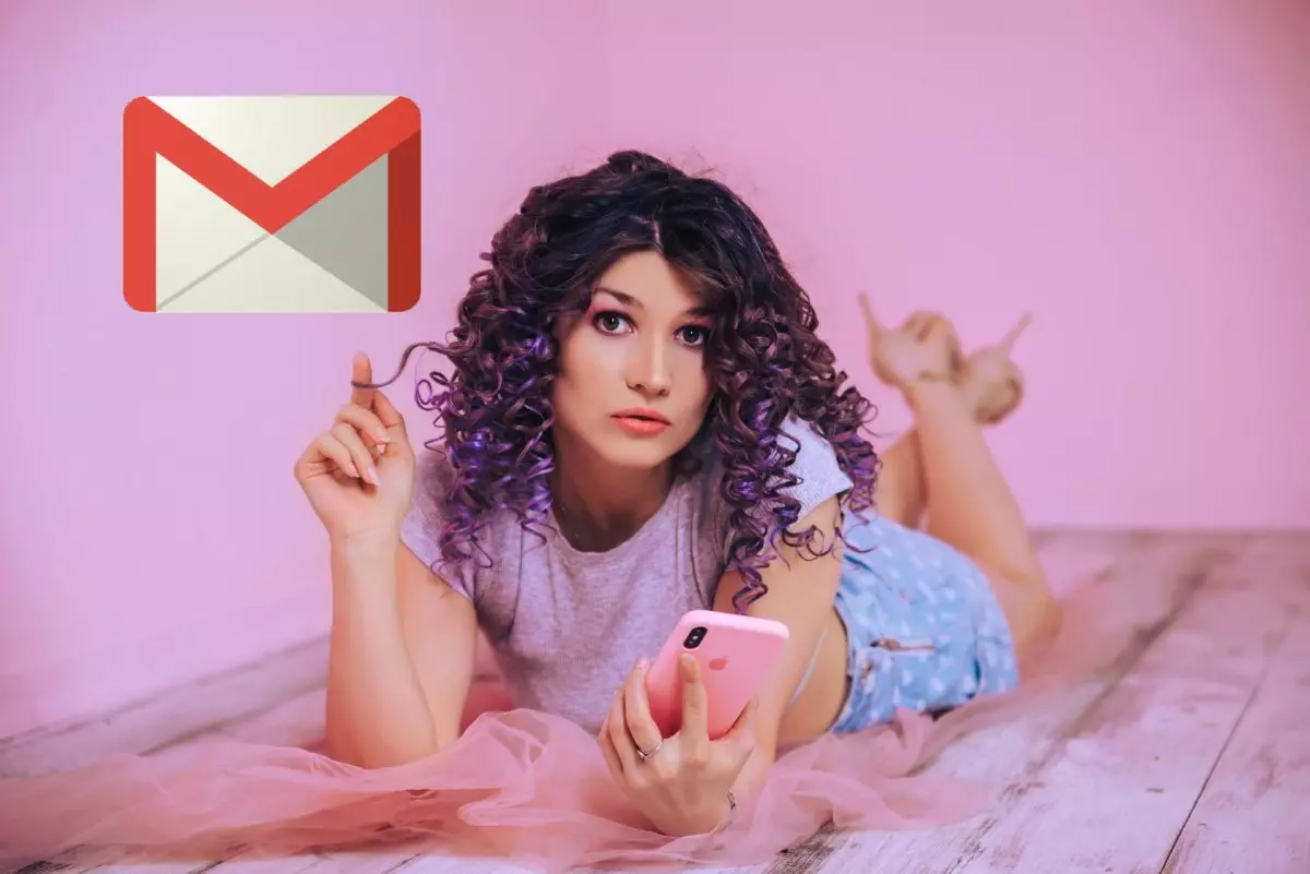 What does it mean in Gmail CC and CO 1