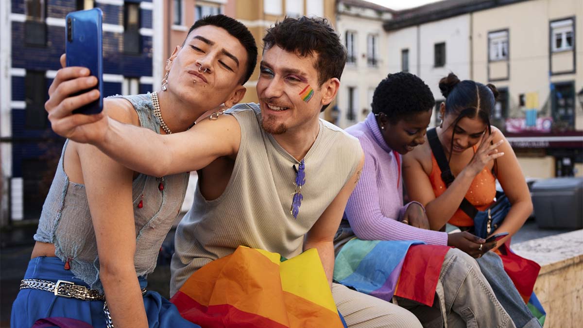 Las mejores apps de citas queer para ligar con personas LGTBIQA+