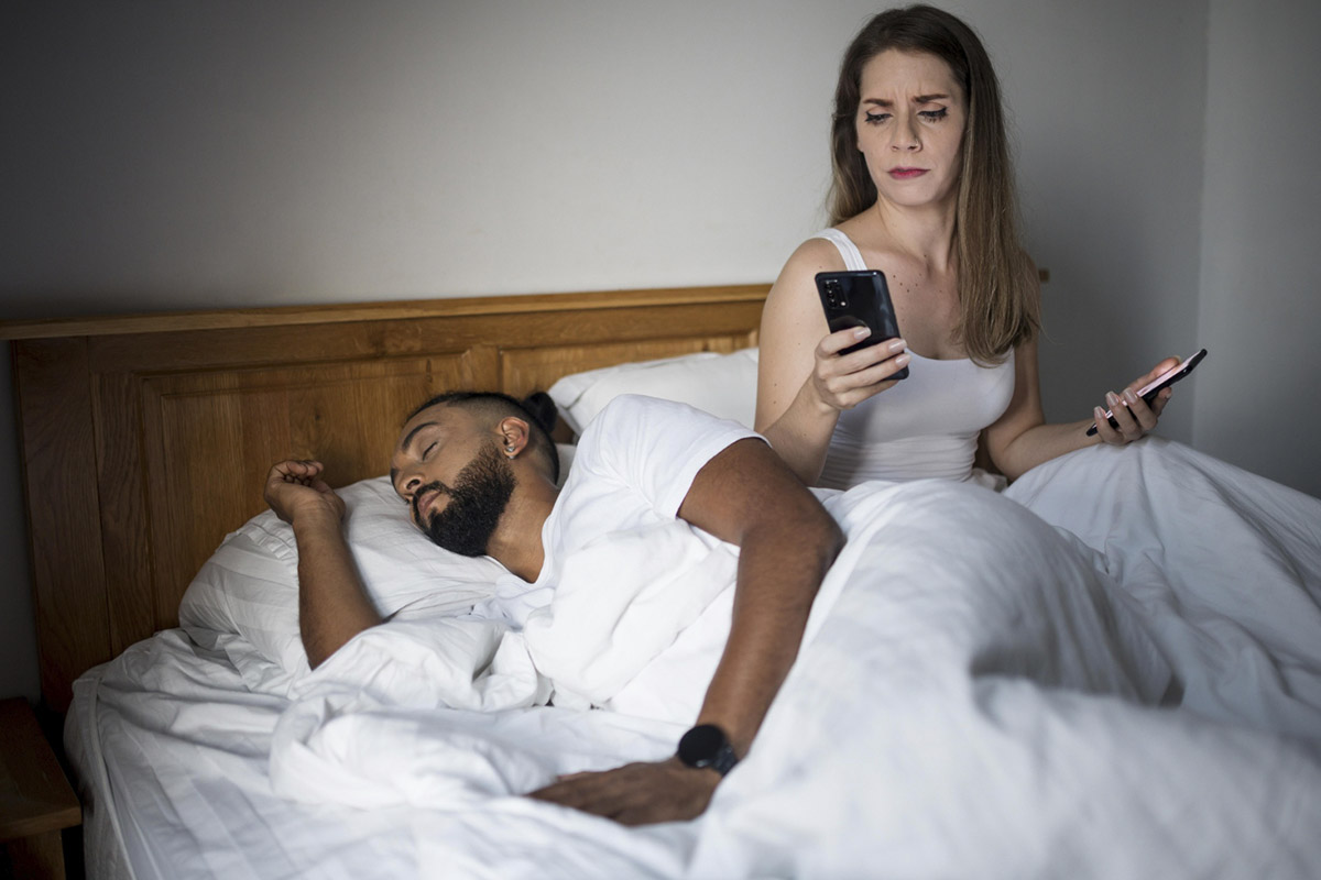 Apps para espiar el WhatsApp de tu pareja