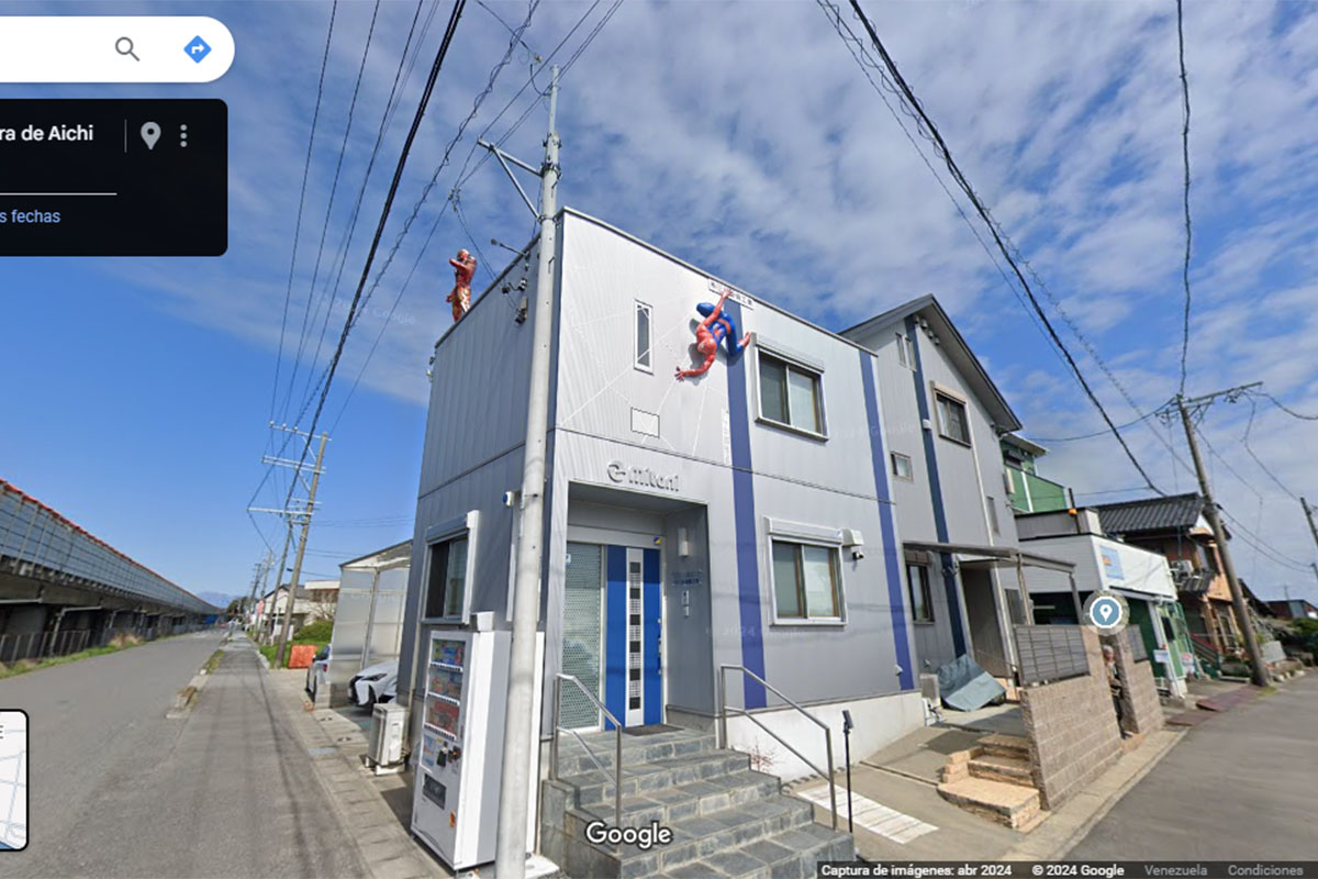 Las fotos y vídeos más divertidos captados por Street View en Google Maps: Iron Man y Spider-Man