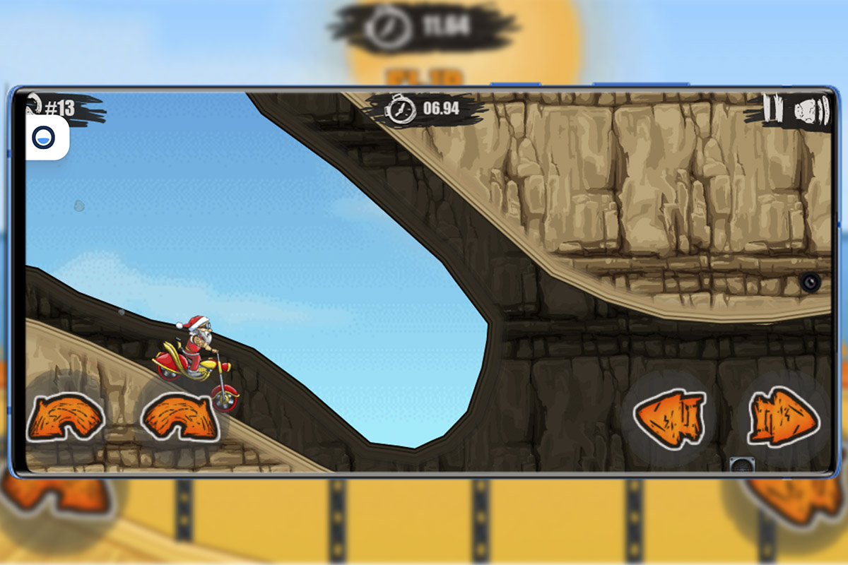 Trucos para jugar a Moto X3M Bike Race en Poki: aterriza con la llanta trasera