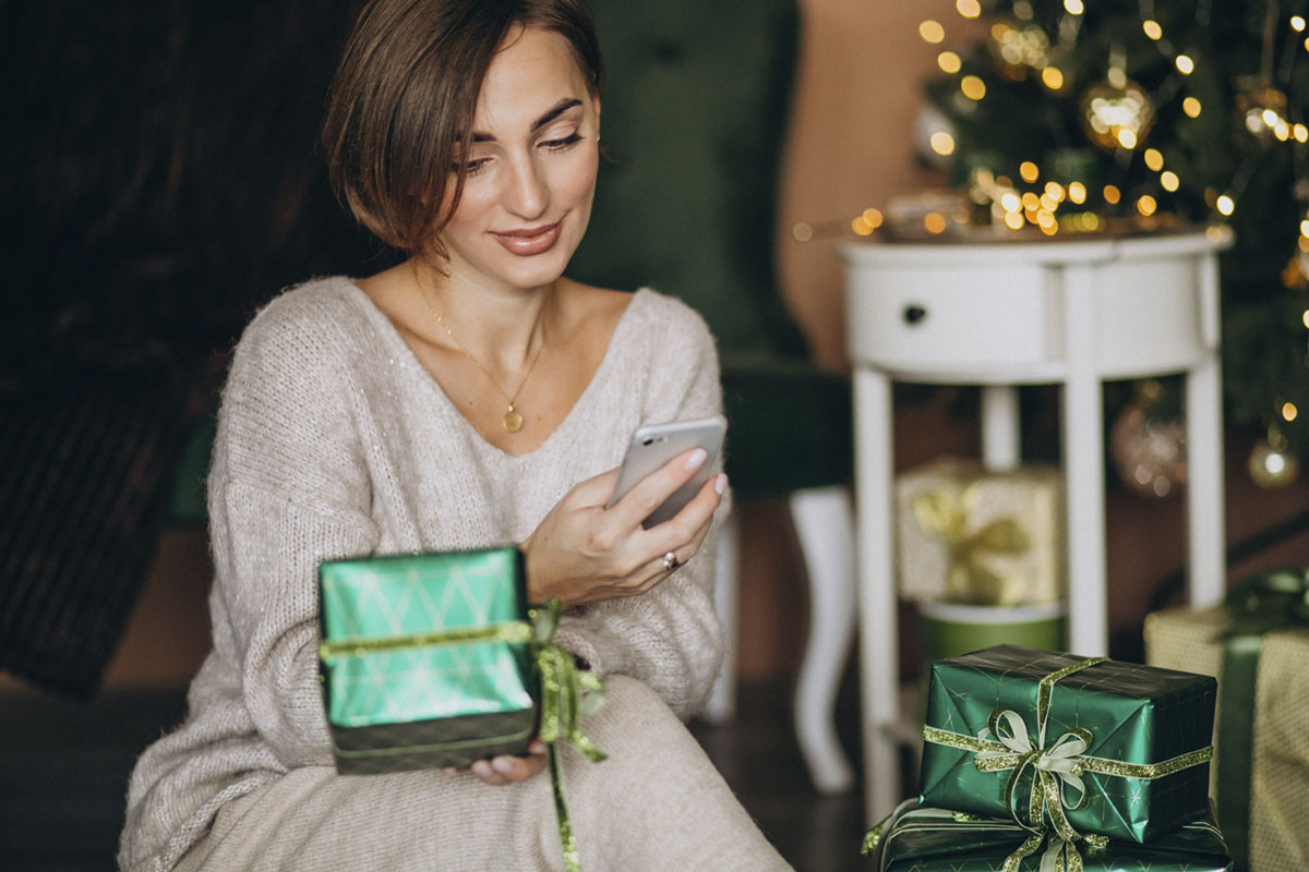 Cosas más alucinantes que puedes hacer con el chat por voz de ChatGPT: regalos y sorpresas