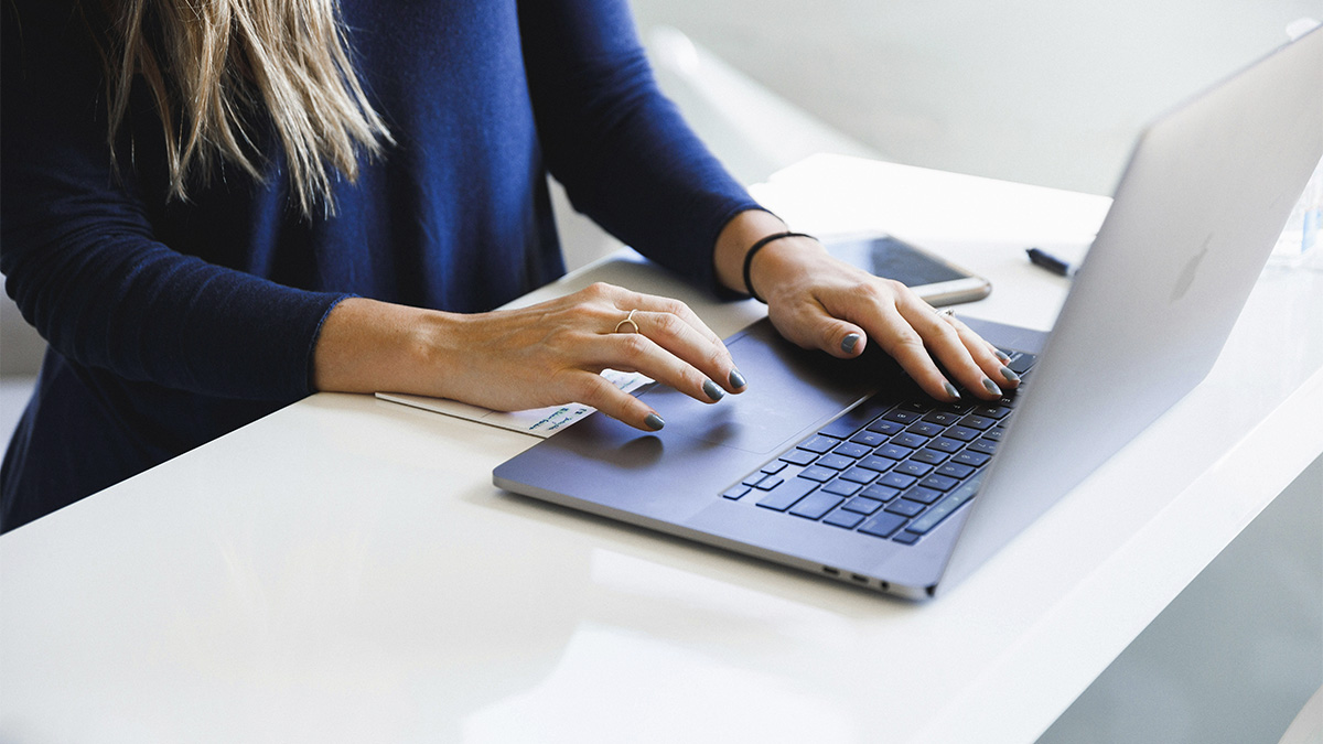mejores comandos para usar ChatGPT de forma más rápida y efectiva-Resume para quedarte con lo importante